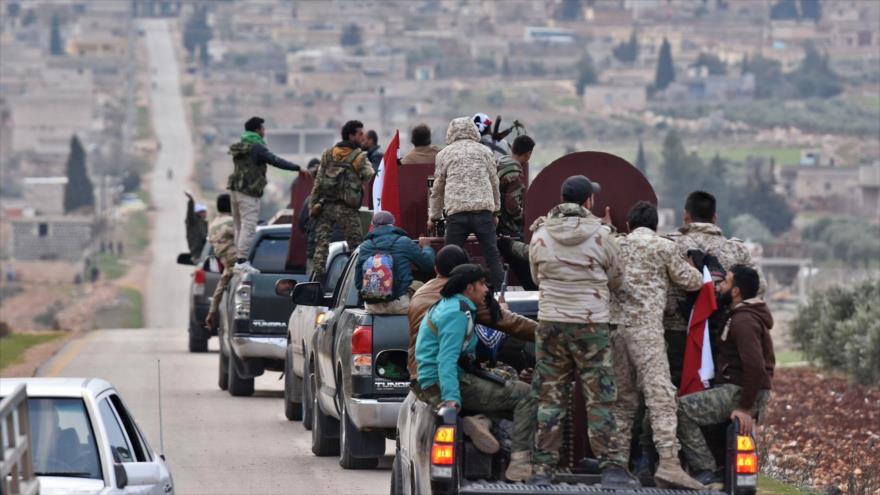Turquía intensifica sus ataques contra las fuerzas sirias en Afrin