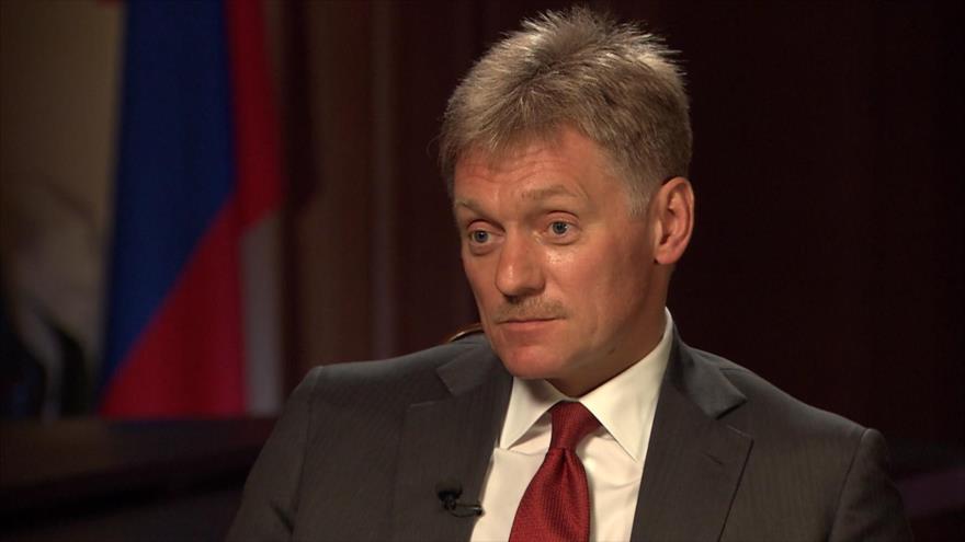 El portavoz del Kremlin, Dmitri Peskov, durante una entrevista.