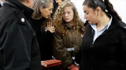 Israel detiene a familiares de famosa joven palestina Tamimi