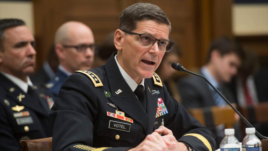El jefe del Comando Central de Estados Unidos (Centcom), el general Joseph Votel, ofrece un discurso en el Capitolio, 27 de febrero de 2018. 