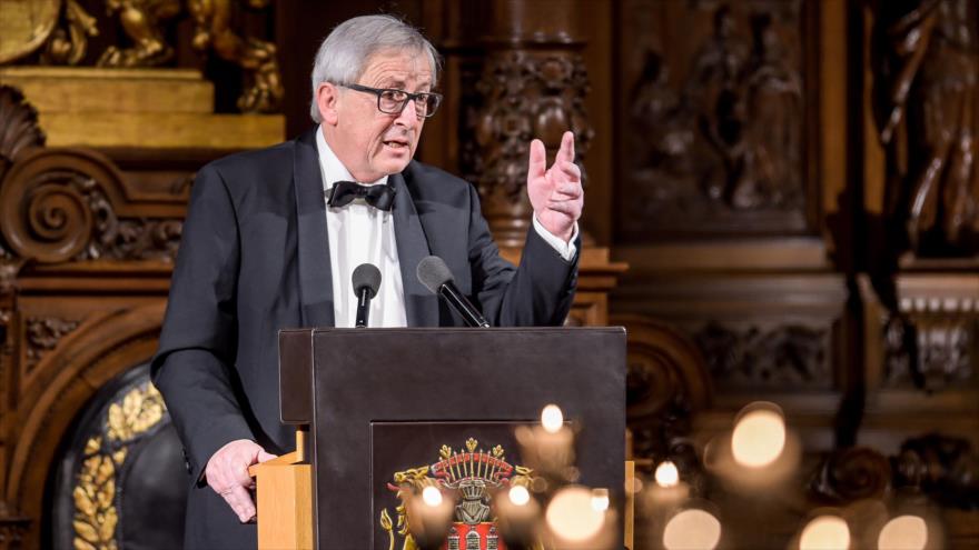 El presidente de la Comisión Europea (CE), Jean-Claude Juncker, en la cena de gala Matthiae, en Hamburgo (norte de Alemania), 2 de marzo de 2018.