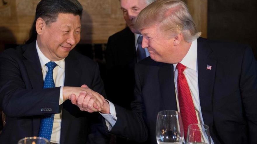 El presidente de Estados Unidos, Donald Trump, junto con su homólogo chino, Xi Jinping.