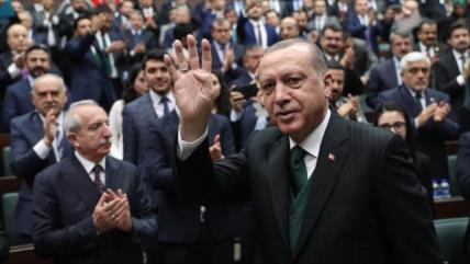Erdogan acusa a la OTAN de doble rasero 