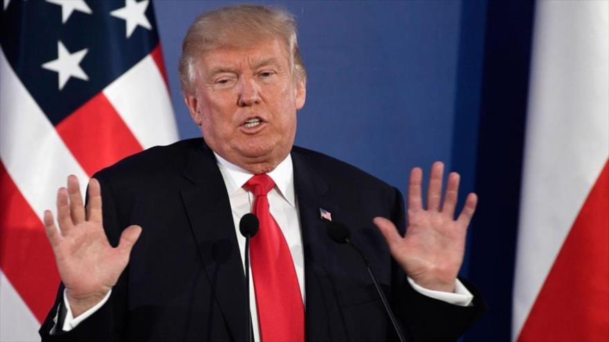 Donald Trump, presidente de Estados Unidos, habla en una rueda de prensa.