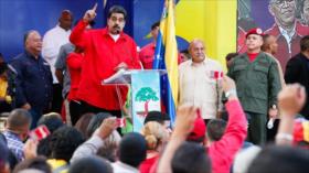 Maduro alerta: EEUU intenta organizar un golpe de Estado 