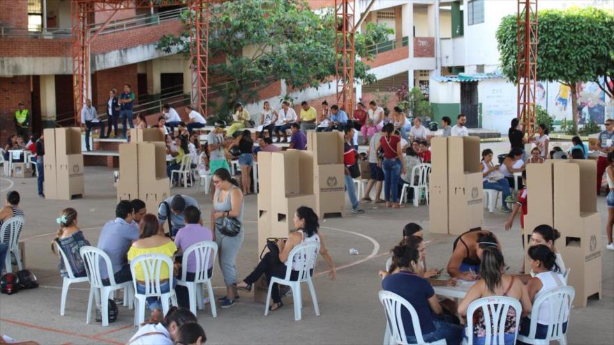 Colombia celebra elecciones legislativas, las primeras de la FARC