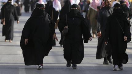 ONU exige a Arabia Saudí que deje de discriminar a las mujeres