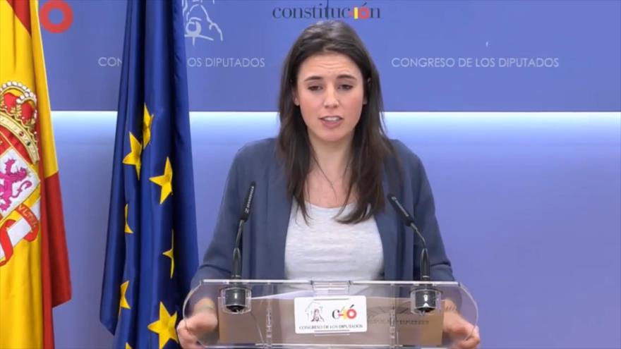 Irene Montero, portavoz de Podemos en el Congreso de los Diputados, comparece ante la prensa, 13 de marzo de 2018.
