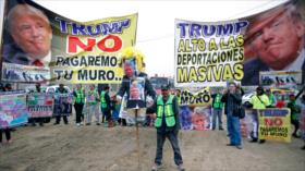 Residentes de Tijuana se burlan del muro fronterizo de Trump