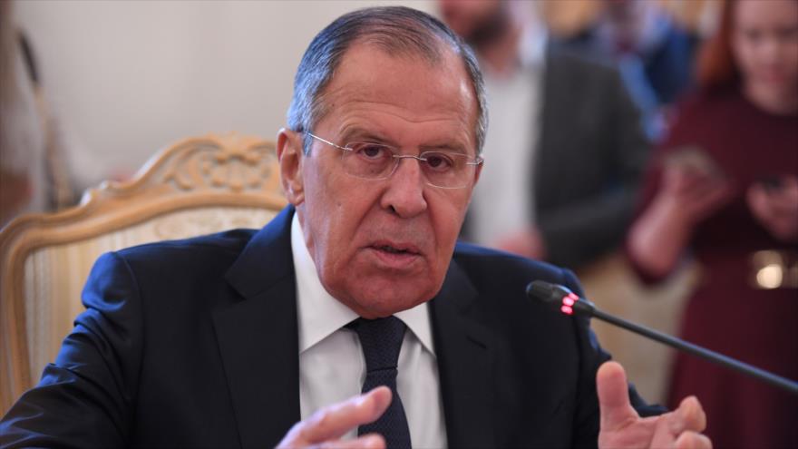 El canciller de Rusia, Serguéi Lavrov, se reúne con su homólogo turco en Moscú, 14 de marzo de 2018. 