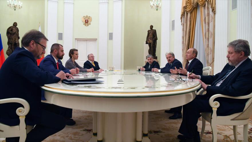 Putin: Rusia reducirá su gasto militar, pero reforzará su defensa