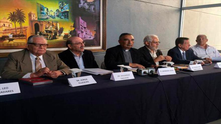 Una reunión de los mediadores y convocantes para superar la crisis política en Honduras.