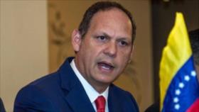 Exmagistrado de Venezuela piensa ordenar “captura” de Maduro 