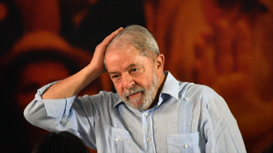 Un fallo judicial acerca a Lula a la cárcel y lo aleja del poder