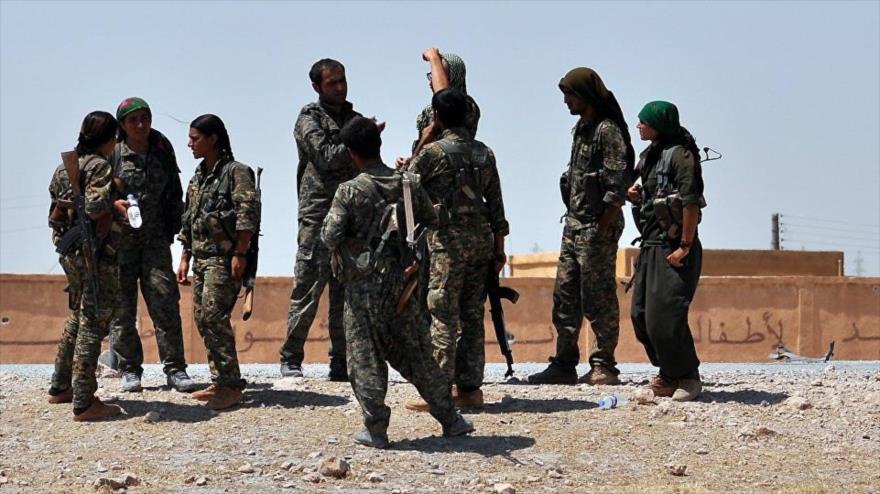 Combatientes de las Unidades de Protección Popular (YPG, por sus siglas en kurdo).