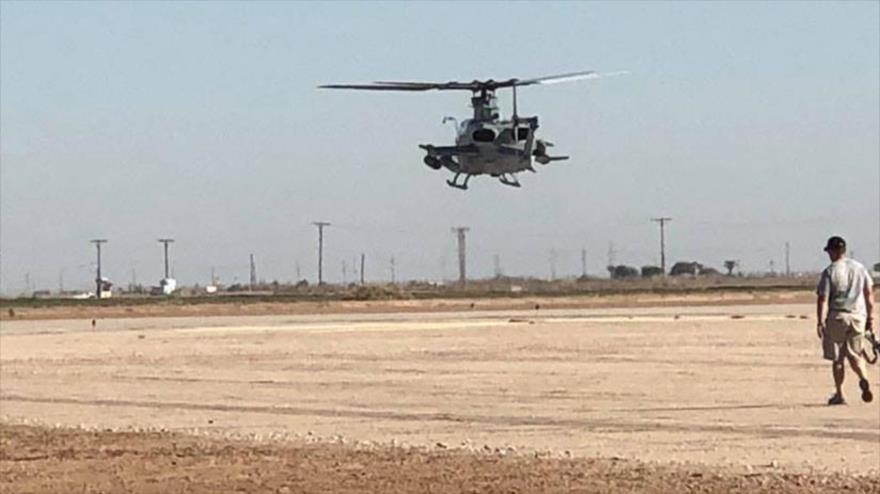 Un helicóptero en la base aérea de la Marina estadounidense NAF El Centro.
