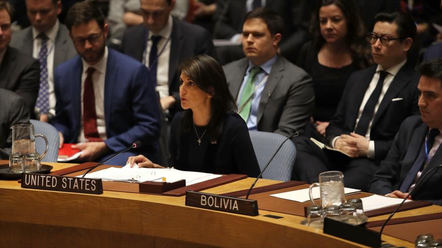 La embajadora de Estados Unidos ante la ONU, Nikki Haley, en una sesión del Consejo de Seguridad de las Naciones Unidas (CSNU), 14 de marzo de 2018.