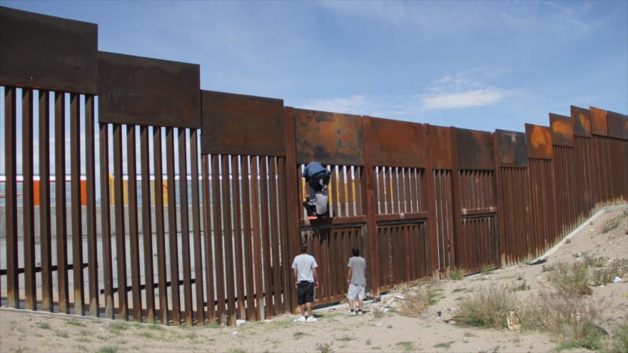 El muro fronterizo entre México y EE.UU., 7 de abril de 2018. 