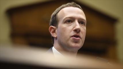 Director de Facebook: Mis datos personales también fueron robados