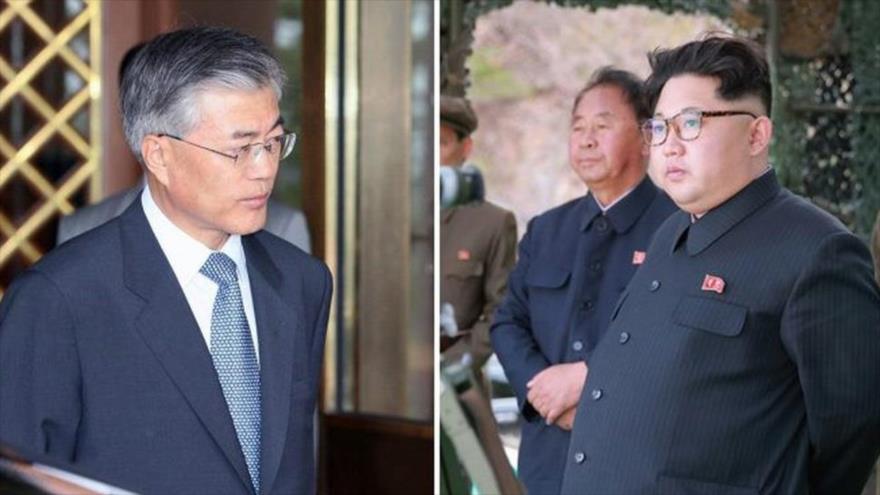 El presidente de Corea del Sur, Moon Jae-in (izda.) y el líder norcoreano, Kim Jong-un.