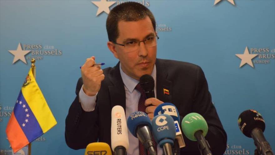 El canciller de Venezuela, Jorge Arreaza, durante una reunión en Bruselas, 11 de abril de 2018.