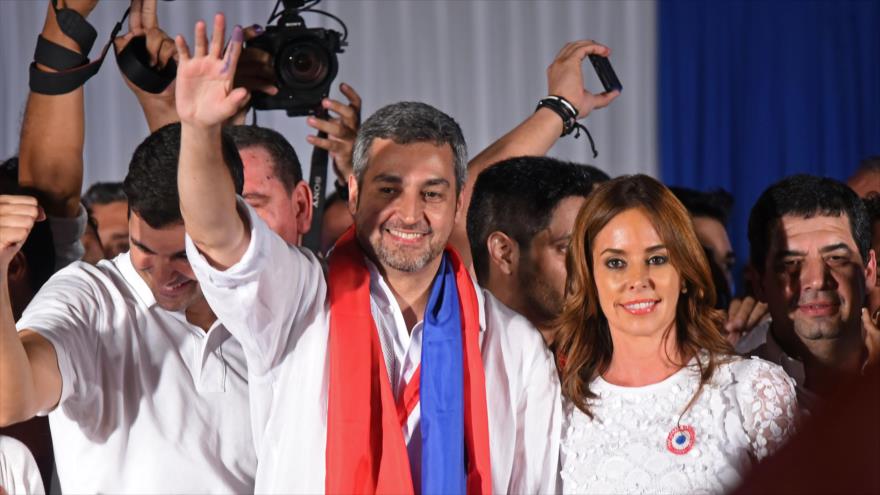 Mario Abdo Benítez gana elecciones en Paraguay