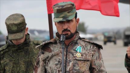 Vídeo: Militares rusos escoltan a jefe de Tigres sirios, Suheil 