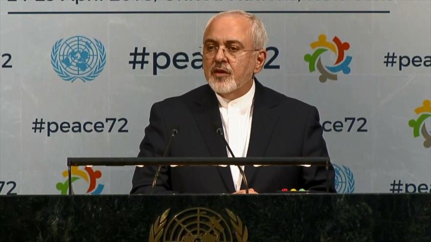 Zarif pide un foro de diálogo para la región del Golfo Pérsico