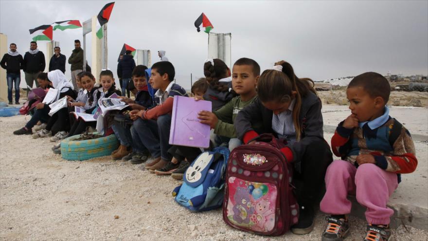 HRW: Israel comete crimen de guerra derribando escuelas palestinas | HISPANTV