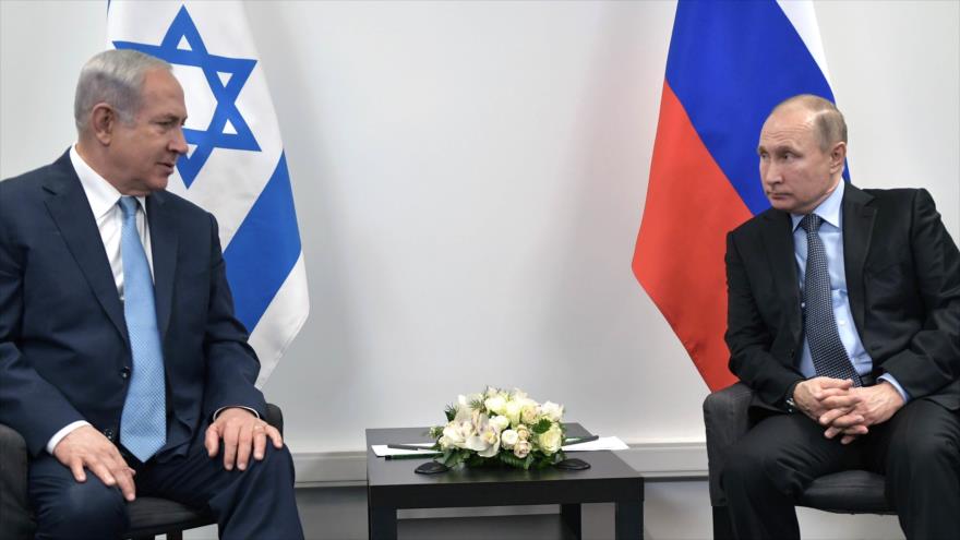 El presidente ruso, Vladimir Putin (dcha.), se reúne con el primer ministro israelí, Benyamin Netanyahu, en Moscú, enero 2018.