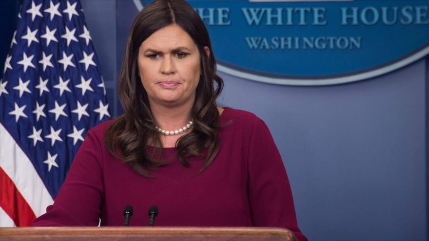 La portavoz de la Casa Blanca, Sarah Huckabee Sanders, en una rueda de prensa en la Casa Blanca, Washington, 10 de abril de 2018.