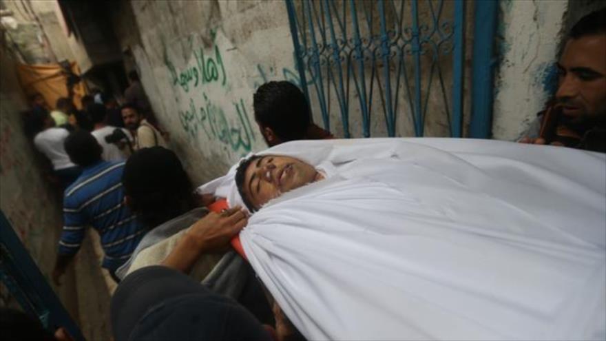 Funeral de Anas Abu Asser, joven palestino muerto por heridas sufridas en protesta antiisraelí, 3 de mayo de 2018.