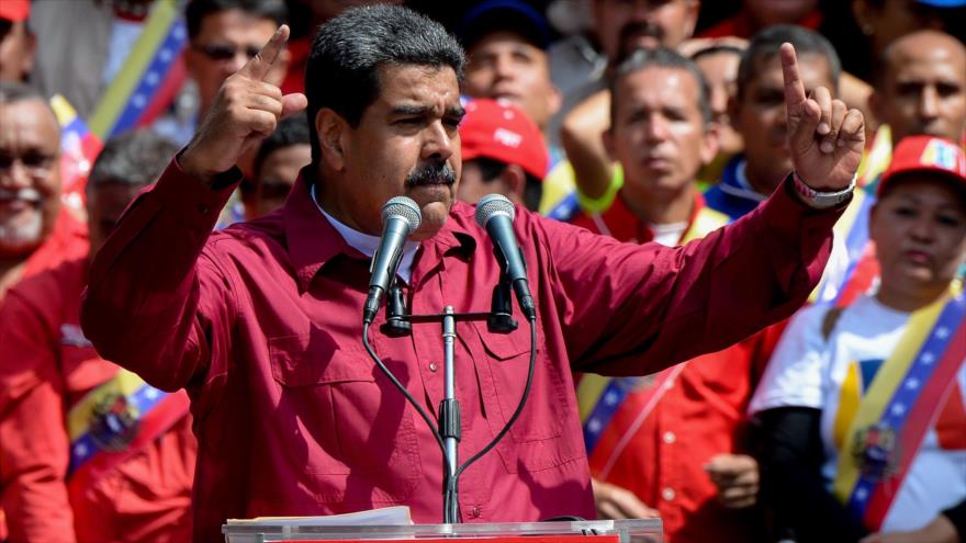 El presidente de Venezuela, Nicolás Maduro, ofrece un discurso durante una manifestación en Caracas, la capital, 1 de mayo de 2018.