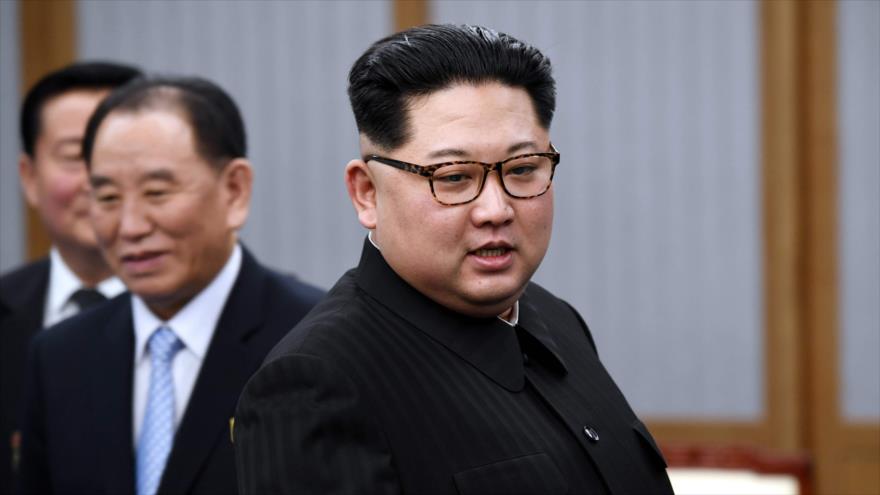 El líder de Corea del Norte, Kim Jong-un, durante la cumbre intercoreana en el edificio Peace House en Panmunjom, 27 de abril de 2018.