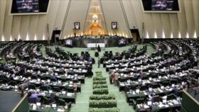 Parlamento iraní promete enfrentar “demandas ilegítimas” de EEUU