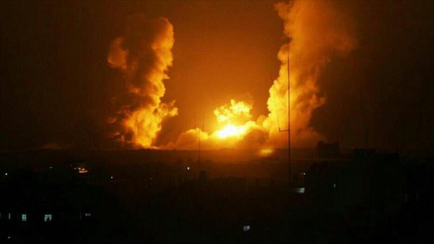 Israel ataca con artillería, Siria responde lanzando cohetes