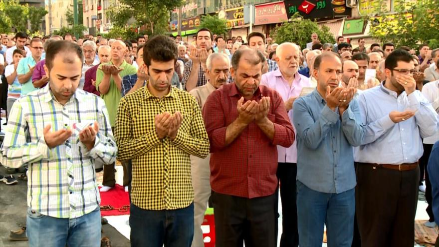 Musulmanes se preparan para el sagrado mes de Ramadán