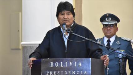 Morales acusa a Trump de excitar racismo por insultar a migrantes