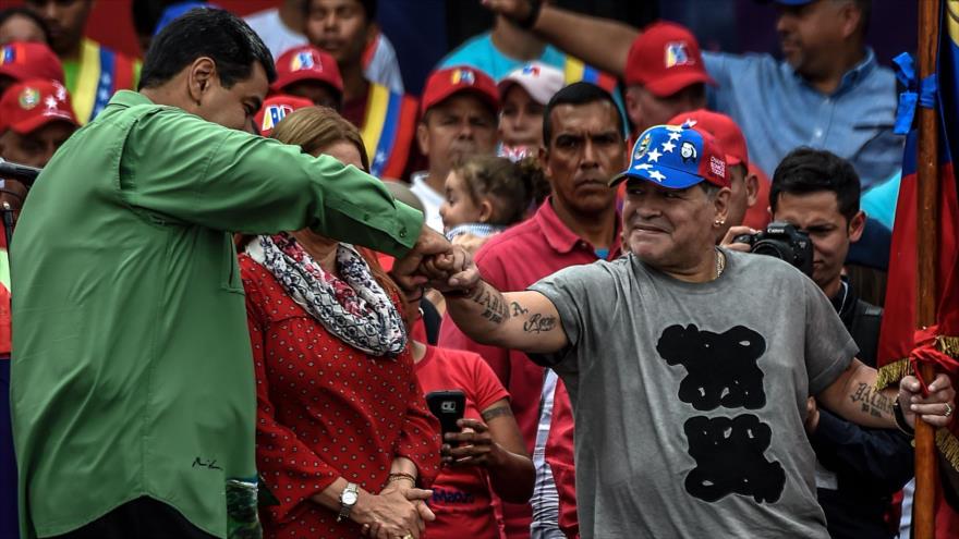 Maduro recibe apoyo de Erdogan y Maradona en cierre de campaña