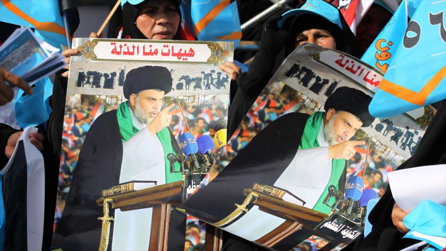 Partidarios del líder del Movimiento Sadr, Muqtada al-Sadr, en un evento electoral en Bagdad, la capital, 4 de mayo de 2018.