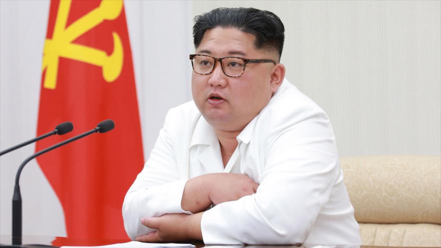 El líder de Corea del Norte, Kim Jong-un, en una reunión en Pyongyang, mayo de 2018.