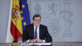Rajoy critica que PSOE quiera pactar con Puigdemont para echarlo
