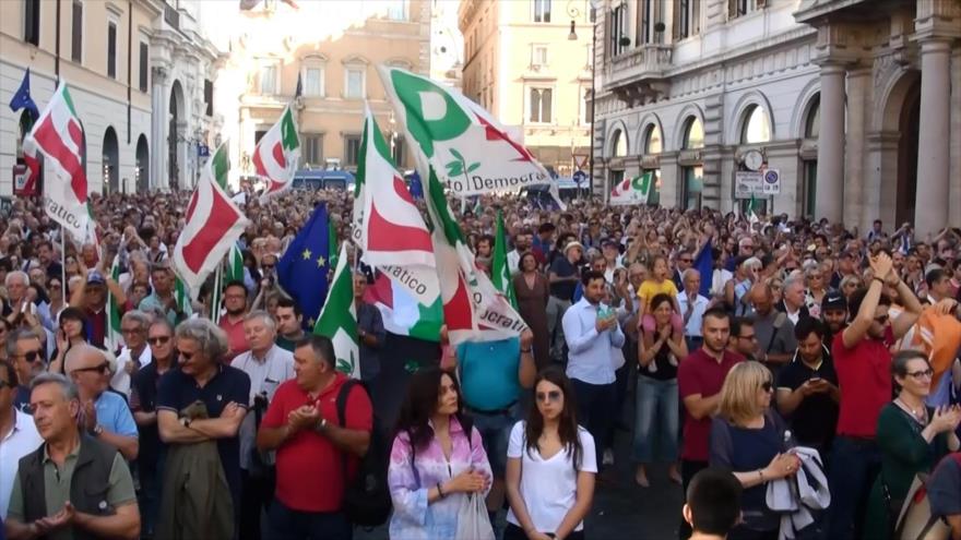 Partido Democrático protesta en Roma contra formación de Gobierno