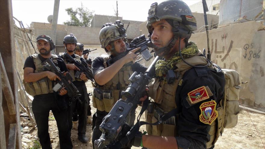 Policía militar de Irak durante una operación antiterrorista.
