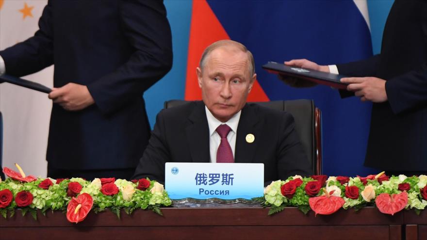 El presidente de Rusia, Vladimir Putin, durante la Cumbre de la Organización de Cooperación de Shanghái (OCS) en Qingdao, 10 de junio de 2018. 