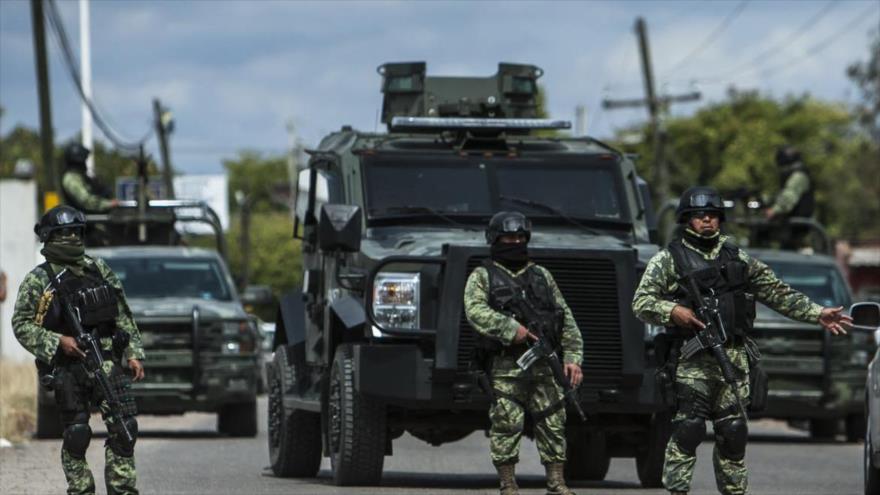 El Ejército de México patrulla en estado de Veracruz, 24 febrero de 2018.