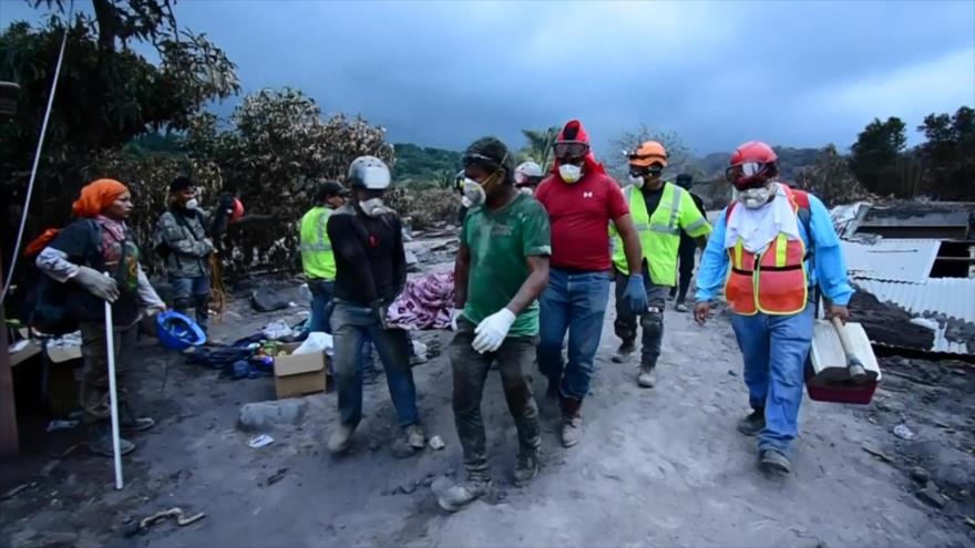 Cien mil guatemaltecos se encuentran en riesgo por el volcán de Fuego