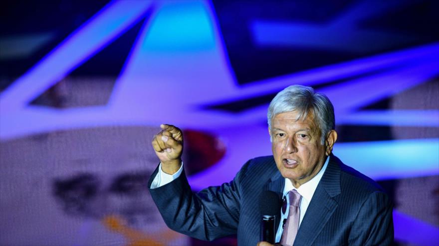 Andrés Manuel López Obrador, candidato a la Presidencia de México, en un acto público en la Ciudad de México, 28 de mayo de 2018.