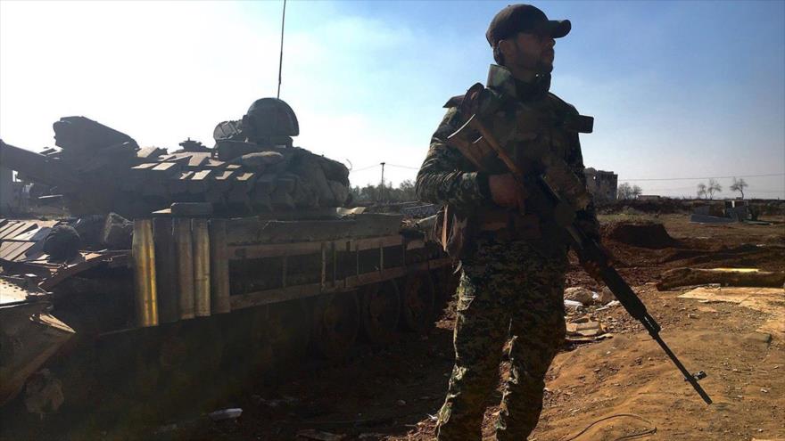 Un soldado del Ejército sirio en la ciudad suroccidental de Daraa.