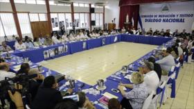 Gobierno nicaragüense y opositores acuerdan cese de violencias